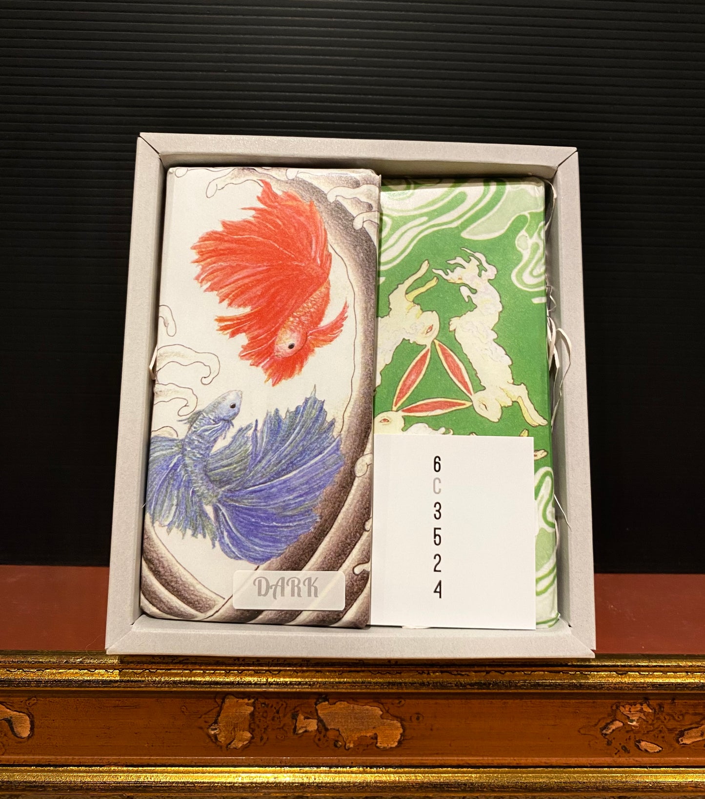 タブレット DARK×WHITE