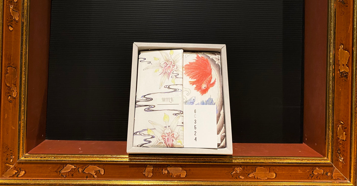 タブレット DARK×MILK